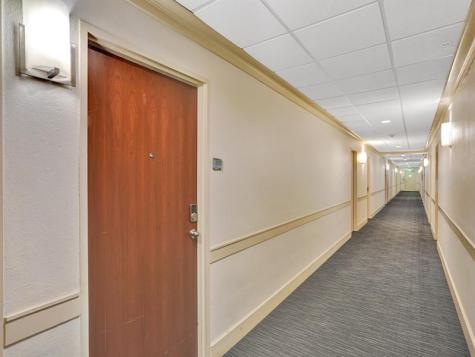 3901 S Ocean Drive Hollywood FL 33019