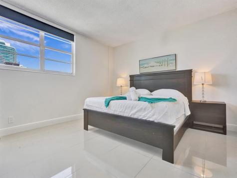 3901 S Ocean Drive Hollywood FL 33019