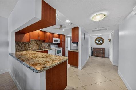 3150 NE 48th Court Lighthouse Point FL 33064