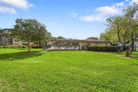 1702 Andros Isle Coconut Creek FL 33066