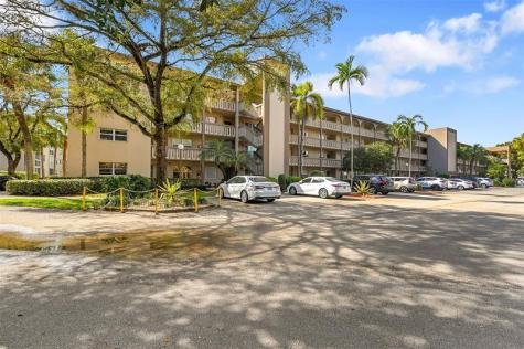 1702 Andros Isle Coconut Creek FL 33066