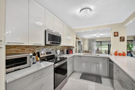 6448 Aspen Glen Circle Boynton Beach FL 33437