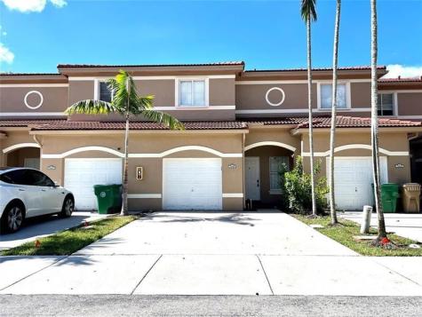 7893 N Southwood Circle Davie FL 33328
