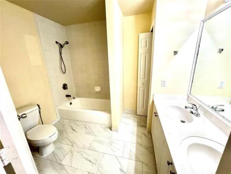 7893 N Southwood Circle Davie FL 33328