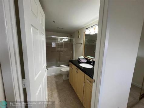 7260 Kinghurst Drive Delray Beach FL 33446