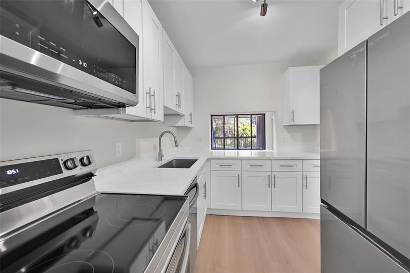 8411 Forest Hills Drive Coral Springs FL 33065