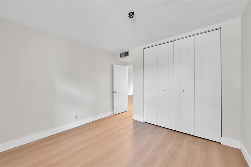 8411 Forest Hills Drive Coral Springs FL 33065