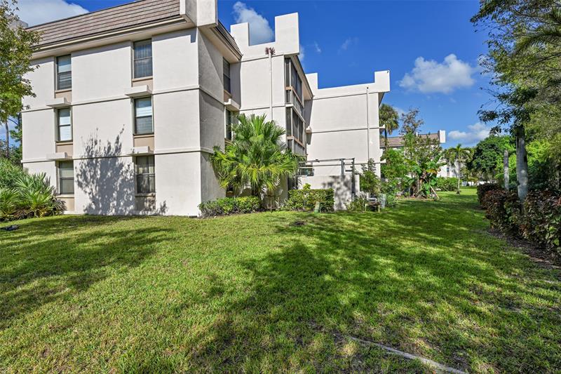 8411 Forest Hills Drive Coral Springs FL 33065