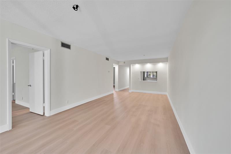 8411 Forest Hills Drive Coral Springs FL 33065