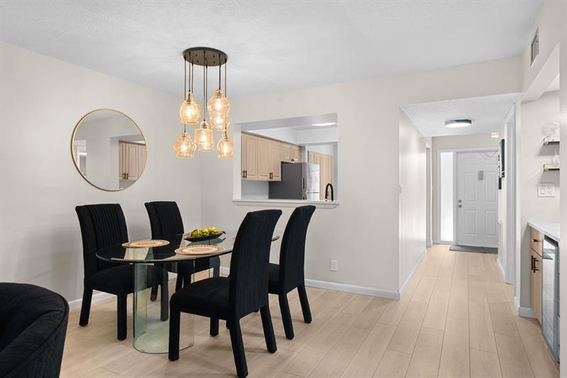 5087 Oak Hill Lane Delray Beach FL 33484