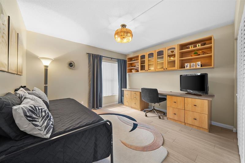 5087 Oak Hill Lane Delray Beach FL 33484