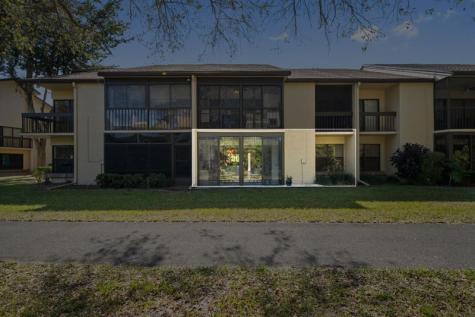 5087 Oak Hill Lane Delray Beach FL 33484