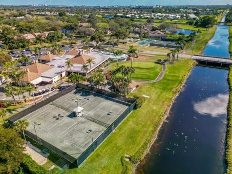 5087 Oak Hill Lane Delray Beach FL 33484
