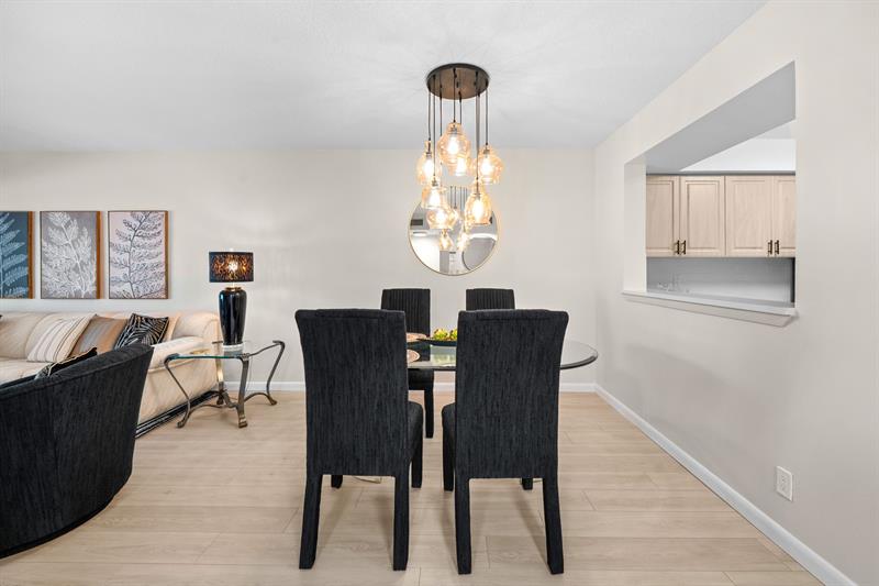 5087 Oak Hill Lane Delray Beach FL 33484