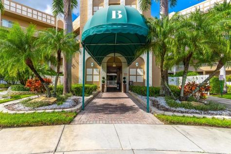 7623 Southampton Terrace Tamarac FL 33321