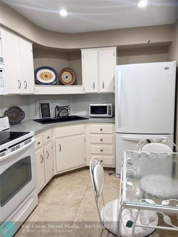 3300 NE 36th Street Fort Lauderdale FL 33308