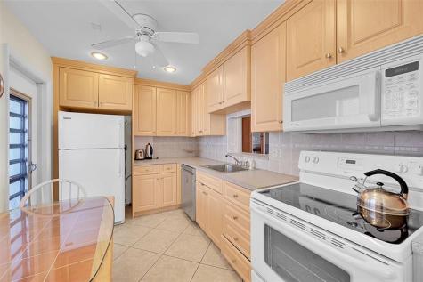4000 NW 44th Avenue Lauderdale Lakes FL 33319