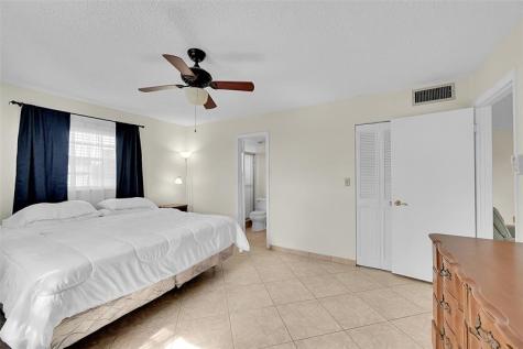 4000 NW 44th Avenue Lauderdale Lakes FL 33319