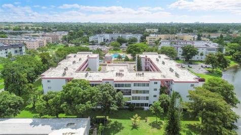 4000 NW 44th Avenue Lauderdale Lakes FL 33319