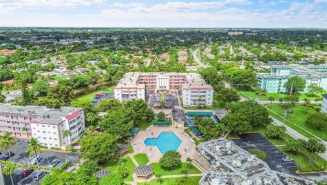 4000 NW 44th Avenue Lauderdale Lakes FL 33319