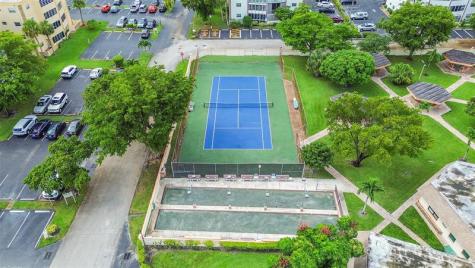 4000 NW 44th Avenue Lauderdale Lakes FL 33319