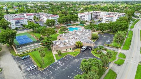 4000 NW 44th Avenue Lauderdale Lakes FL 33319