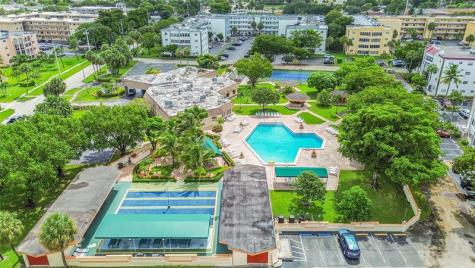 4000 NW 44th Avenue Lauderdale Lakes FL 33319