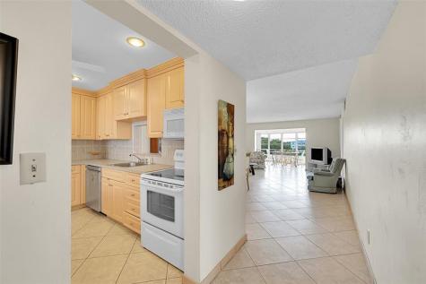 4000 NW 44th Avenue Lauderdale Lakes FL 33319