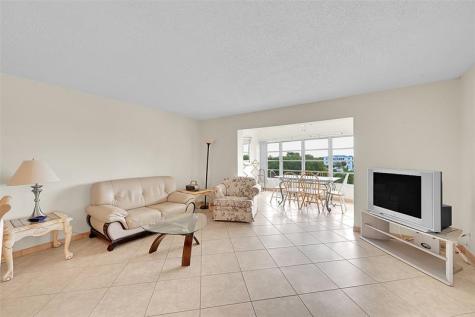 4000 NW 44th Avenue Lauderdale Lakes FL 33319