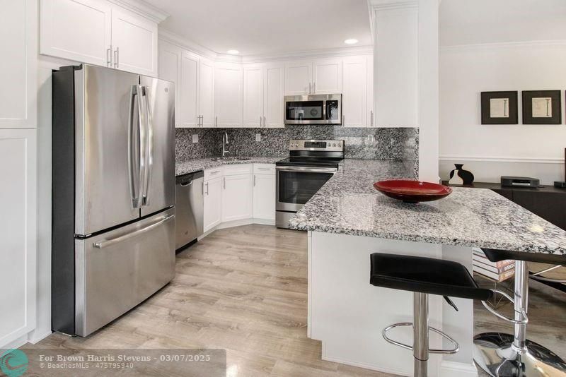 320 Normandy G Delray Beach FL 33484