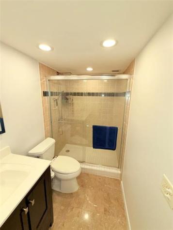 2801 N Palm Aire Drive Pompano Beach FL 33069