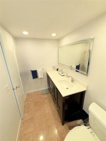 2801 N Palm Aire Drive Pompano Beach FL 33069