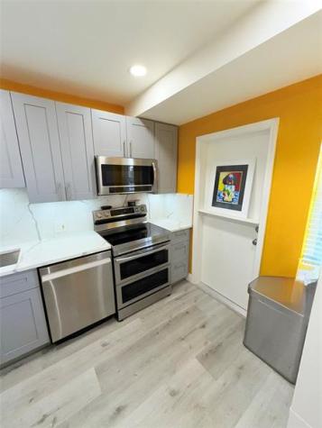 2801 N Palm Aire Drive Pompano Beach FL 33069