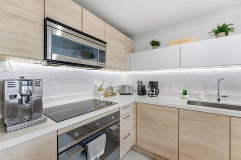 16385 Biscayne Boulevard North Miami Beach FL 33160