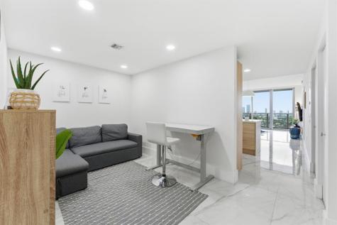 16385 Biscayne Boulevard North Miami Beach FL 33160