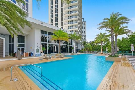 16385 Biscayne Boulevard North Miami Beach FL 33160