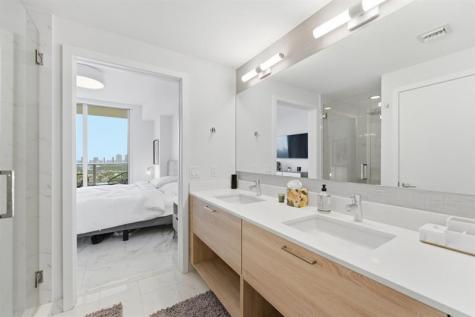 16385 Biscayne Boulevard North Miami Beach FL 33160
