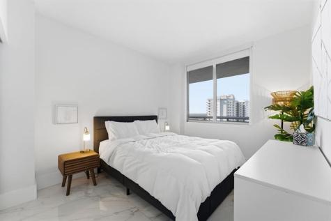 16385 Biscayne Boulevard North Miami Beach FL 33160