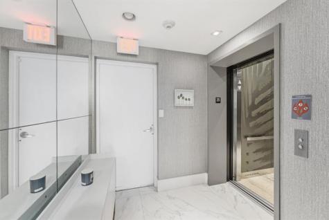 16385 Biscayne Boulevard North Miami Beach FL 33160