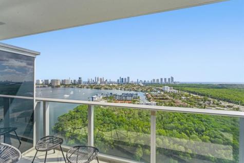 16385 Biscayne Boulevard North Miami Beach FL 33160