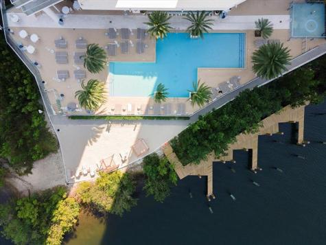 16385 Biscayne Boulevard North Miami Beach FL 33160