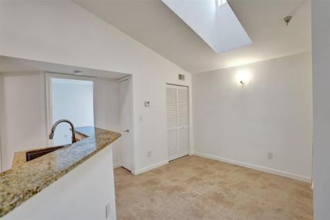 1050 Crystal Way Delray Beach FL 33444