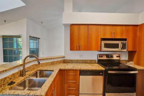 1050 Crystal Way Delray Beach FL 33444