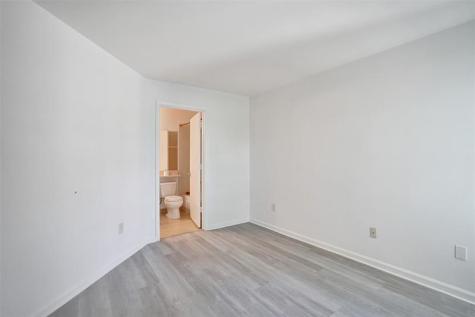 1050 Crystal Way Delray Beach FL 33444