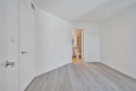 1050 Crystal Way Delray Beach FL 33444