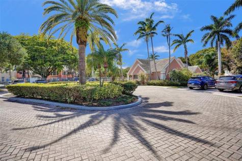 1050 Crystal Way Delray Beach FL 33444