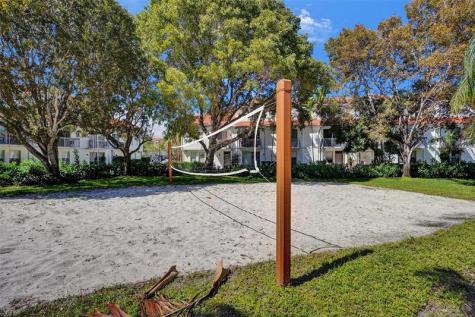 1050 Crystal Way Delray Beach FL 33444