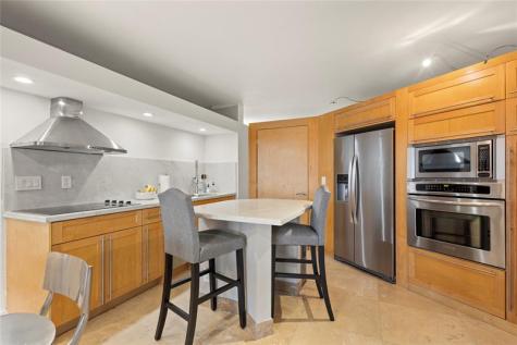 1401 S Federal Highway Boca Raton FL 33432