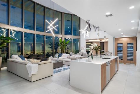 100 E Las Olas Boulevard Fort Lauderdale FL 33301