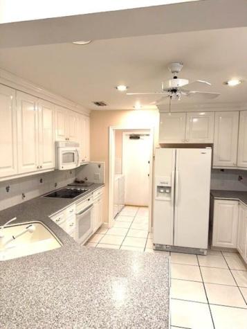 19816 Bobolink Drive Hialeah FL 33015